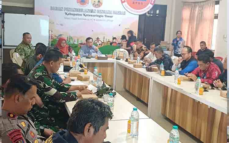 Helikopter Water Bombing di Kuala Pembuang Diharapkan Bantu Padamkan Kerhutla Kotim