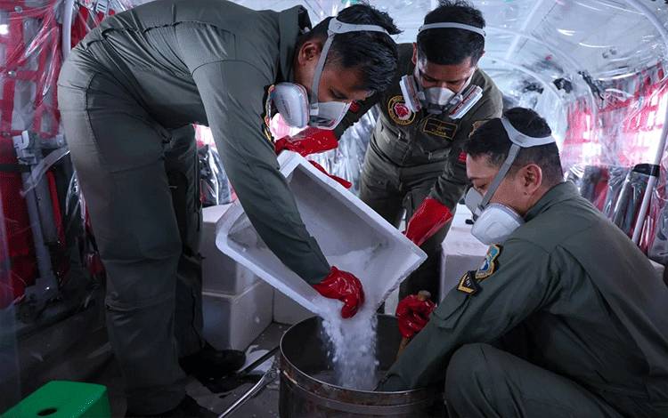 OMC di Kalteng: Delapan Sortie, 5,2 Ton Dry Ice dan 2 Ton NaCl Ditabur dalam Sehari