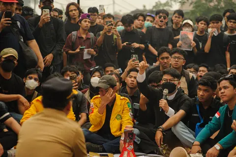 Dokumentasi Mahasiswa Demo Kantor Gubernur Kalimantan Tengah, foto 14